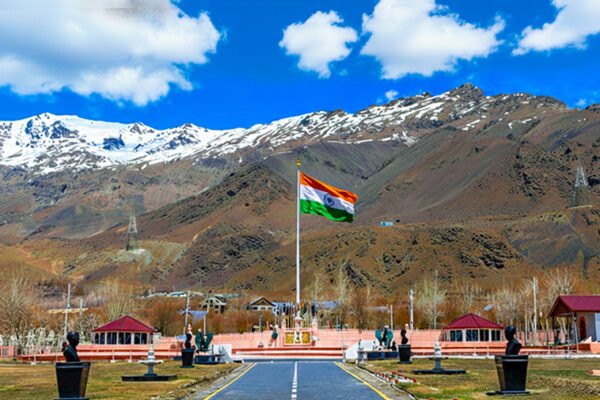 12 Days Ladakh Tour Package from Srinagar to Delhi