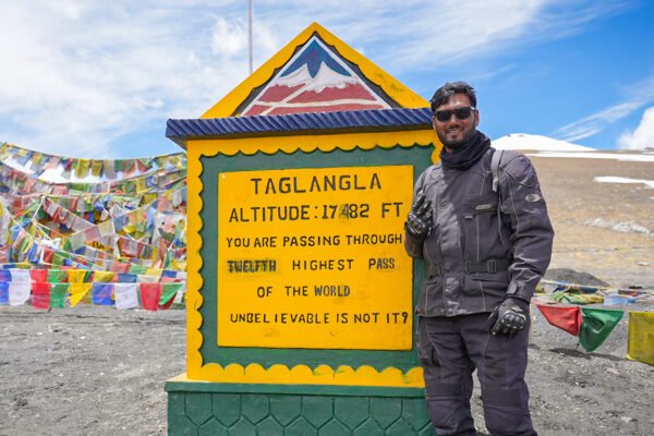 12 Days Ladakh Tour Package from Srinagar to Delhi